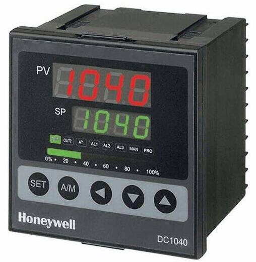 Honeywell DC DC1040 CR-301 Temperature Controller